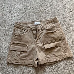 Women's Cargo Shorts in Khaki with Flap Pockets Size 8